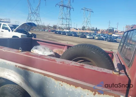 1991 Ford F150 из США, поврежденный, VIN 1FTDF15Y1MNA10131